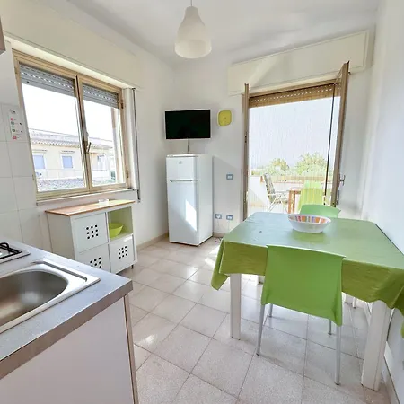 Marina - San Lorenzo Apartment Reitani